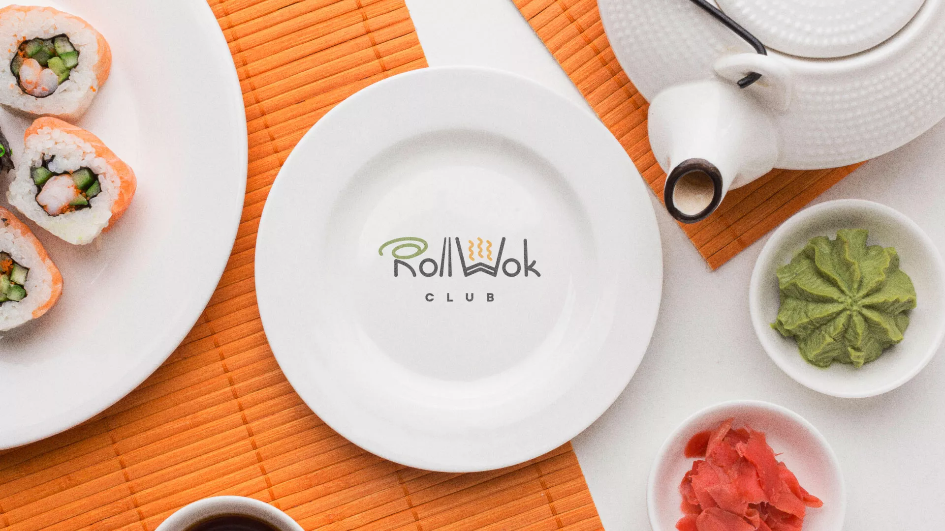 Разработка логотипа и фирменного стиля в Миллерово для суши-бара «Roll Wok Club» Разработка логотипа и фирменного стиля в Миллерово для суши-бара «Roll Wok Club»